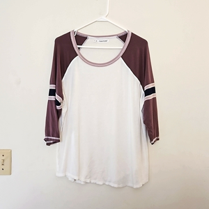 Size 1 Maurices 3/4 Sleeve‎ Shirt